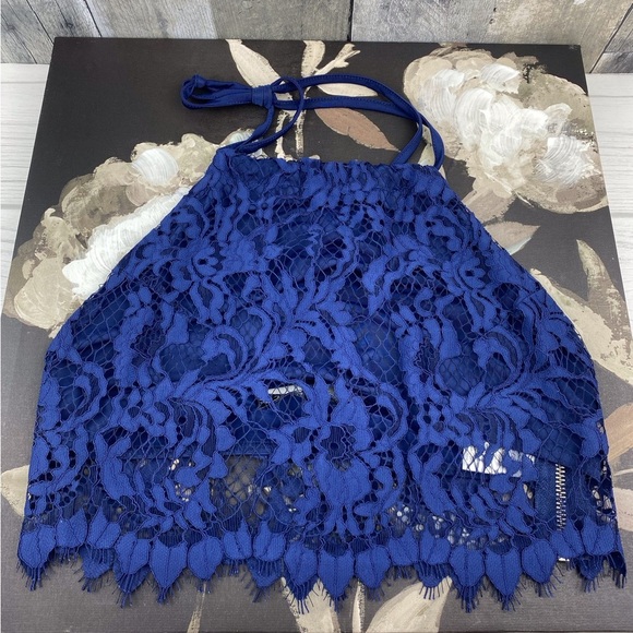 NWT For Love And Lemons x REVOLVE Maui Waui Crop Top in Deep Navy Size Small. - Picture 3 of 8